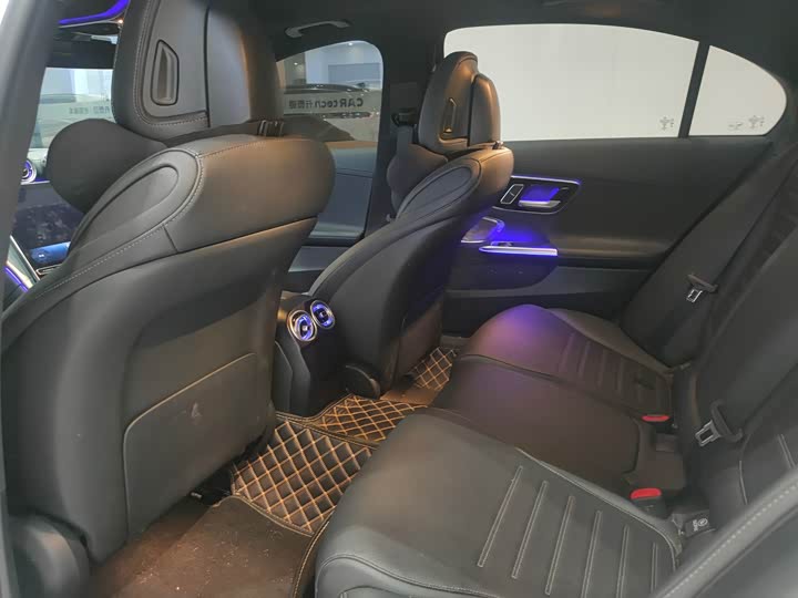 Фото 7 - Mercedes-Benz C-Class