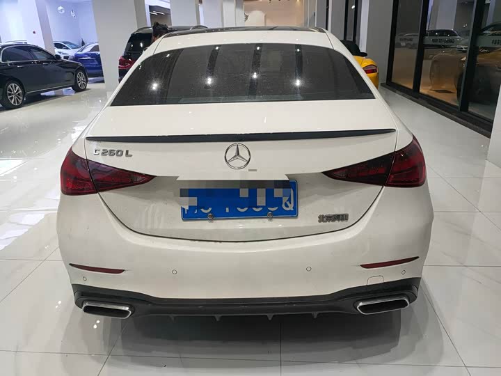 Фото 9 - Mercedes-Benz C-Class