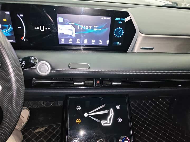 Фото 13 - Hozon U