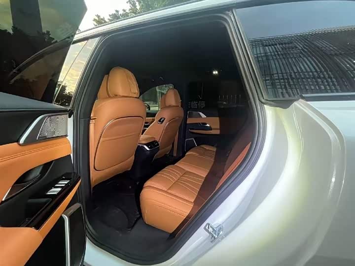 Фото 7 - XPeng G9