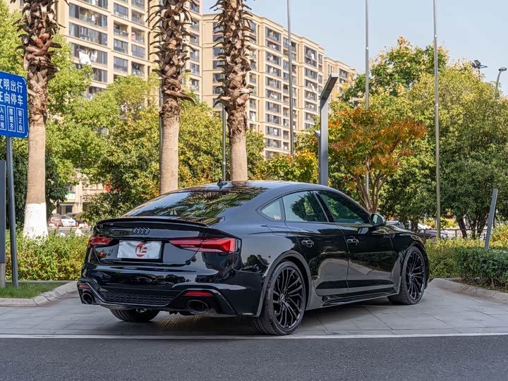 Фото 4 - Audi RS 5