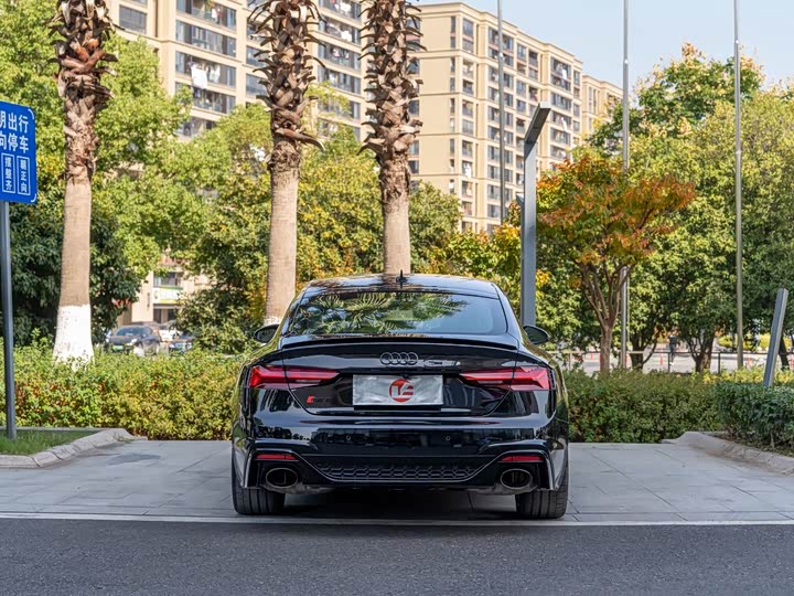 Фото 5 - Audi RS 5