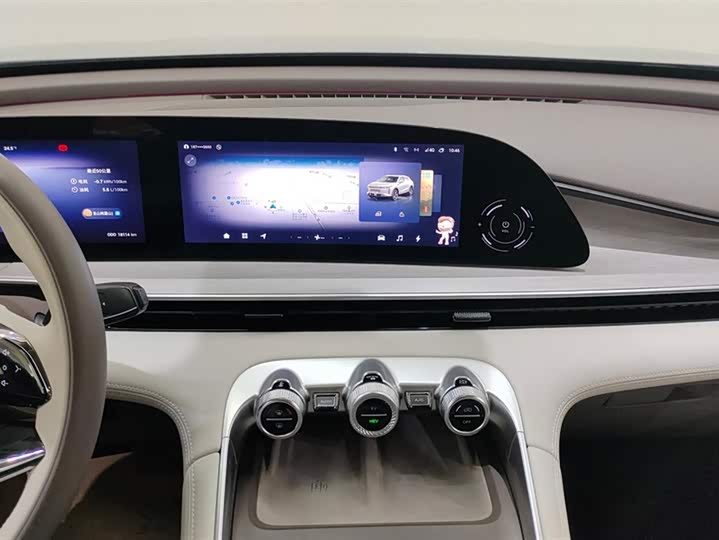 Фото 13 - Exeed RX C-DM Hybrid