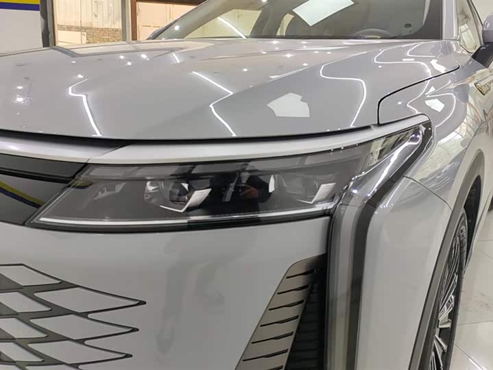 Фото 5 - Exeed RX C-DM Hybrid