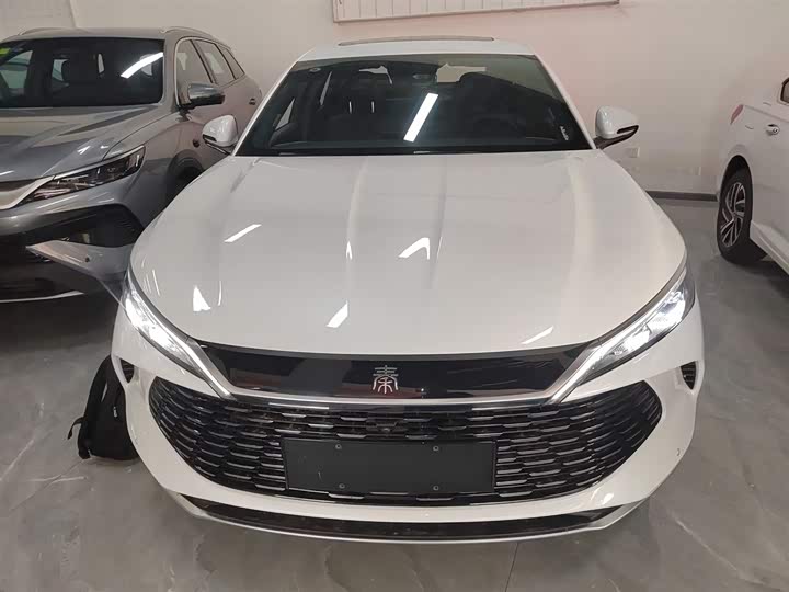 Фото 3 - BYD Qin L