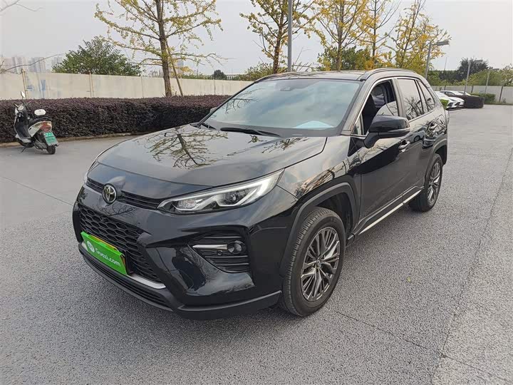 Фото 1 - Toyota Wildlander