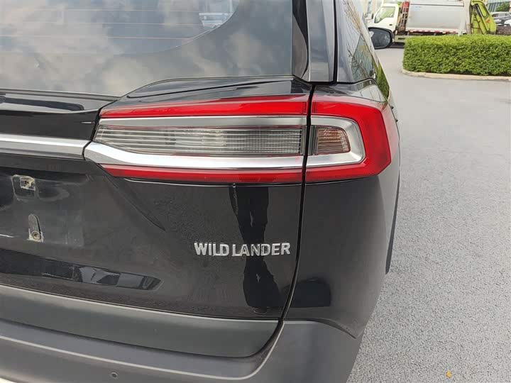 Фото 8 - Toyota Wildlander