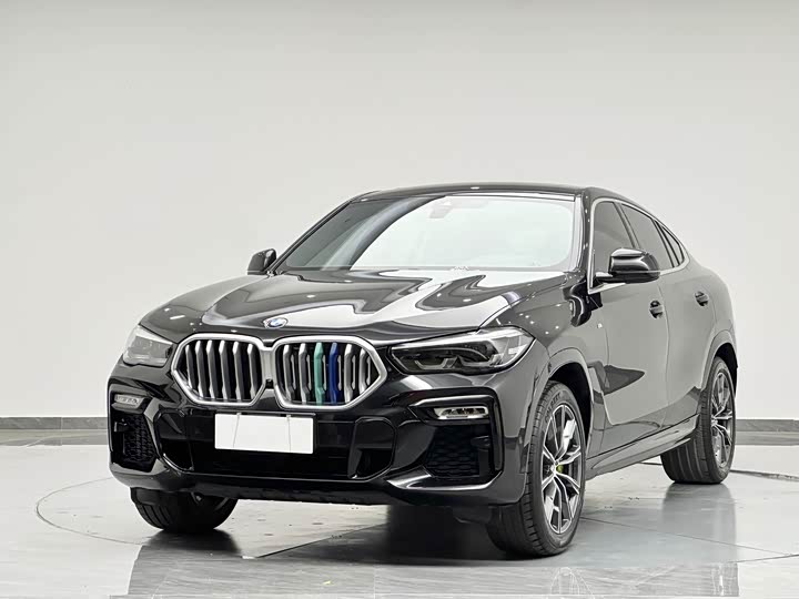 Фото 10 - BMW X6