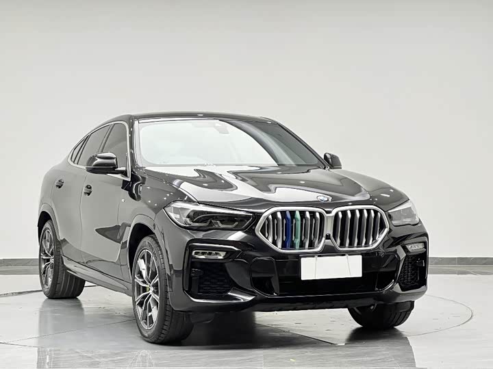 Фото 12 - BMW X6