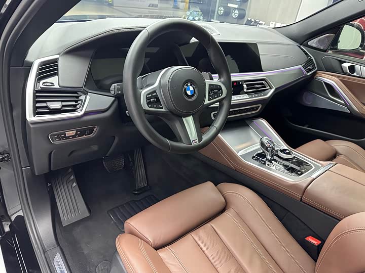 Фото 21 - BMW X6