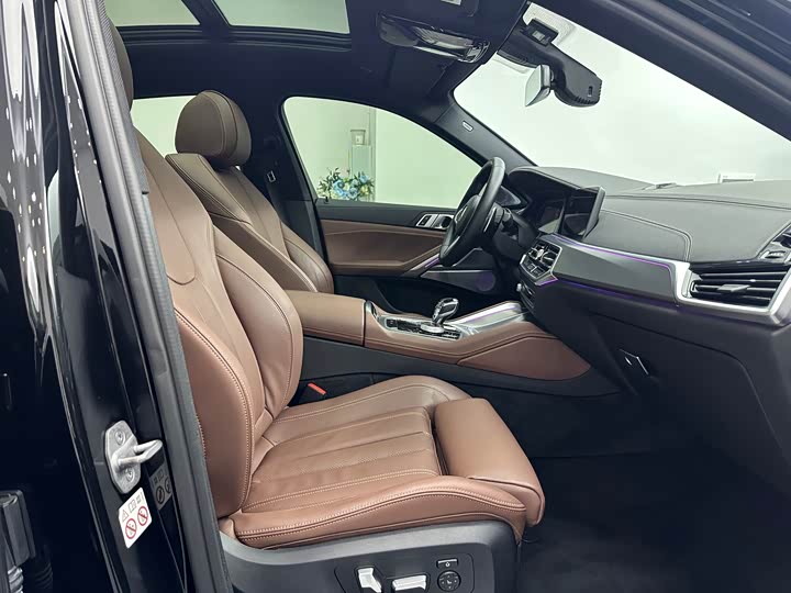 Фото 22 - BMW X6