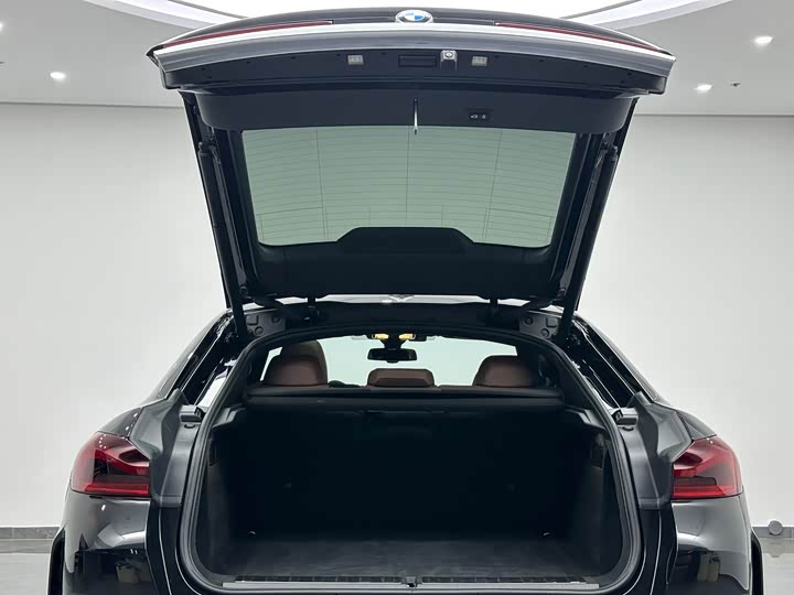 Фото 40 - BMW X6