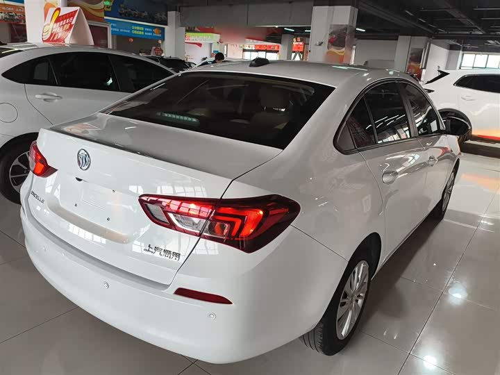 Фото 7 - Buick Excelle