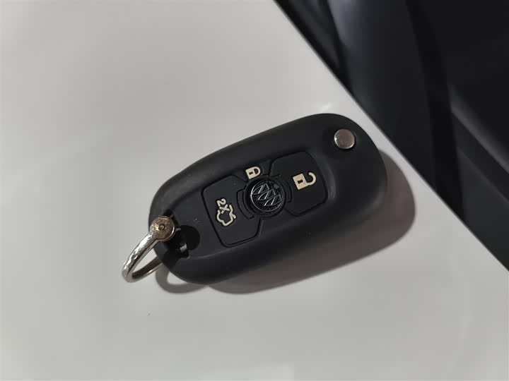 Фото 9 - Buick Excelle