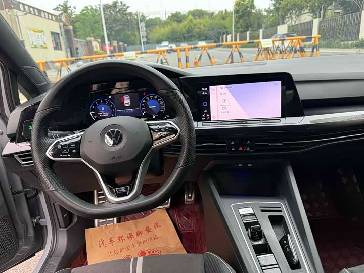 Фото 6 - Volkswagen Golf