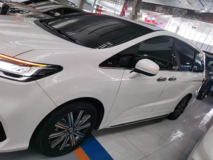 Фото 5 - Honda Odyssey