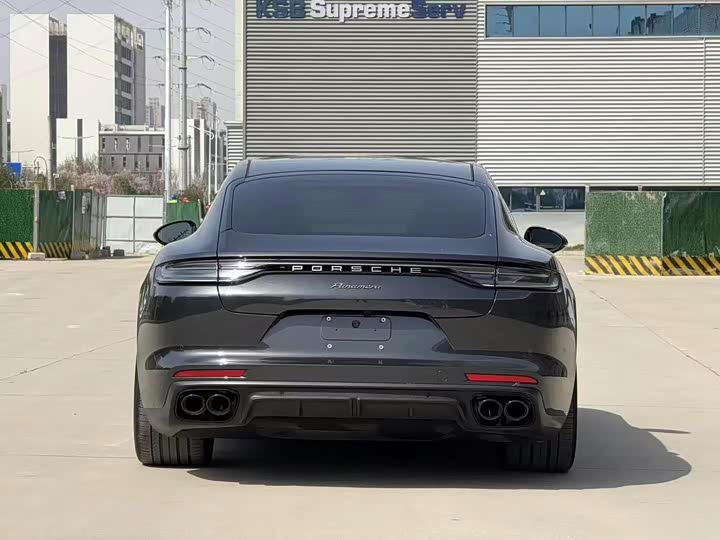 Фото 7 - Porsche Panamera