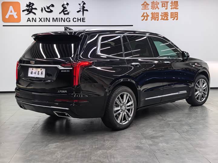 Фото 3 - Cadillac XT6