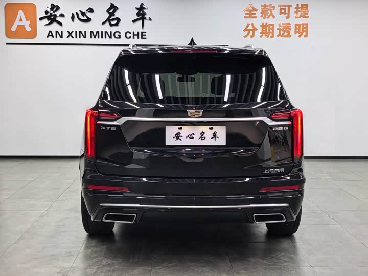 Фото 4 - Cadillac XT6