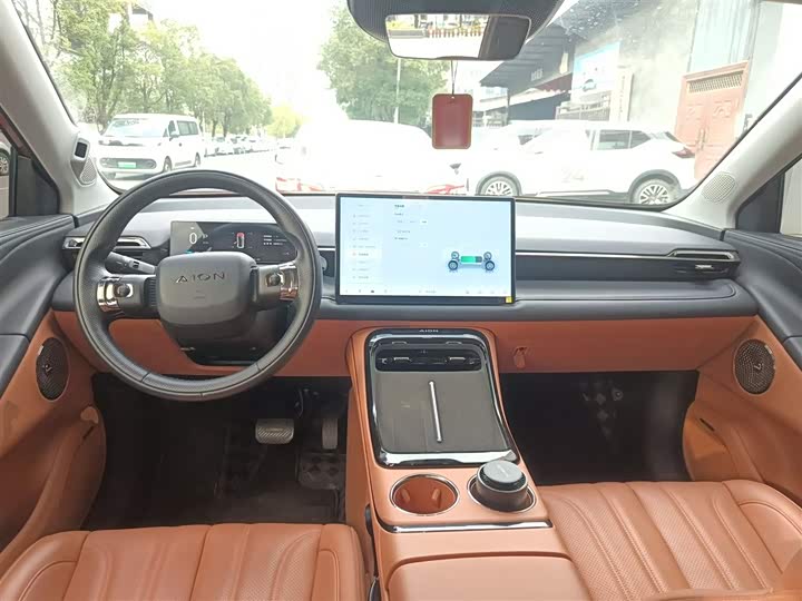 Фото 10 - GAC Aion V