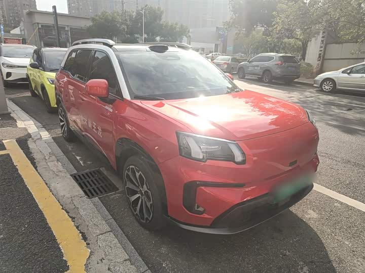 Фото 4 - GAC Aion V