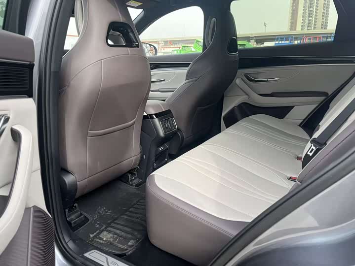 Фото 8 - BYD Song Plus Hybrid/EV