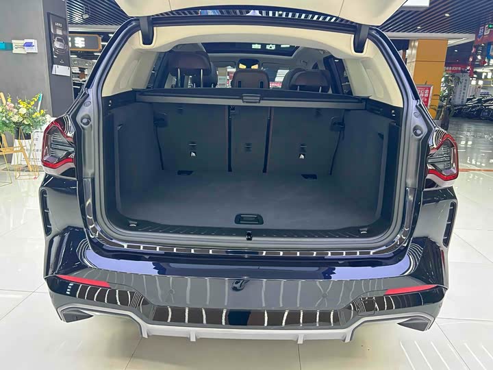 Фото 4 - BMW iX3