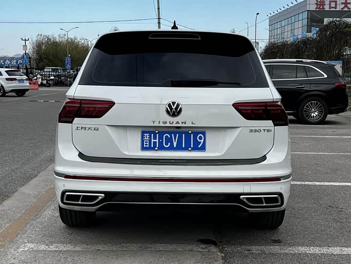 Фото 5 - Volkswagen Tiguan L Pro
