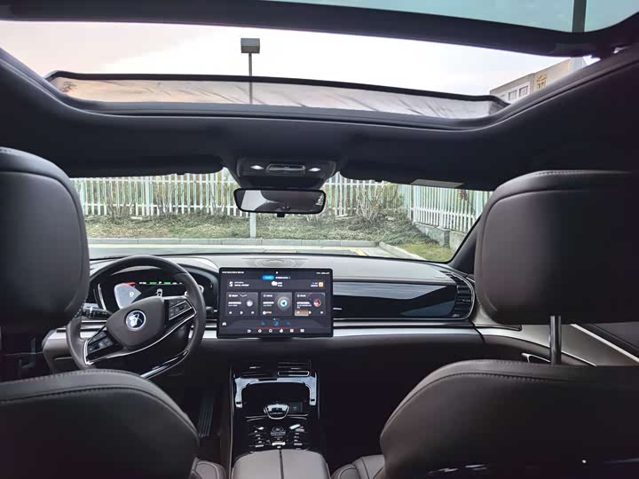 Фото 10 - BYD Han