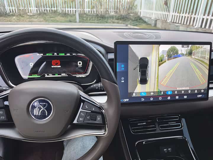 Фото 11 - BYD Han