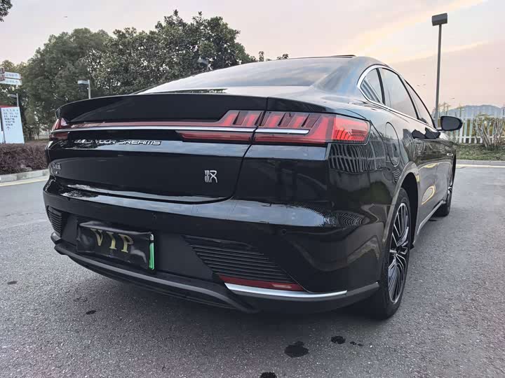 Фото 4 - BYD Han