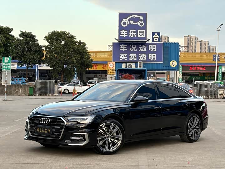 Фото 1 - Audi A6L