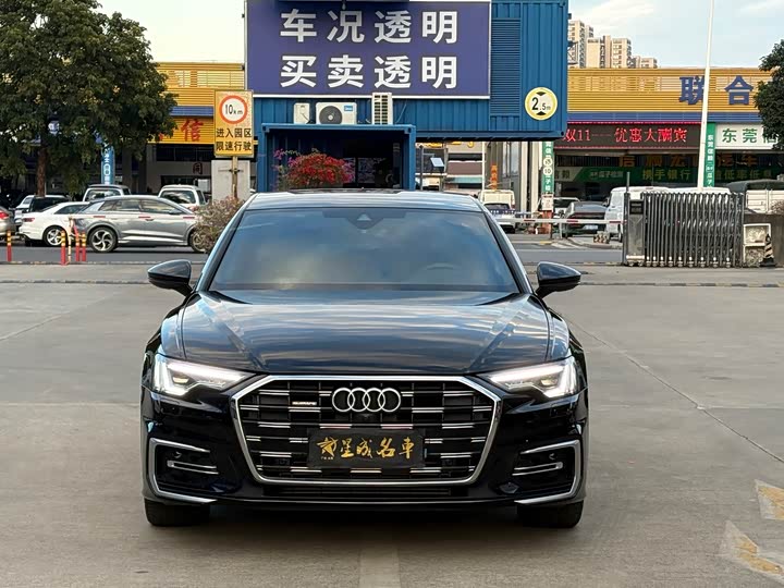 Фото 3 - Audi A6L