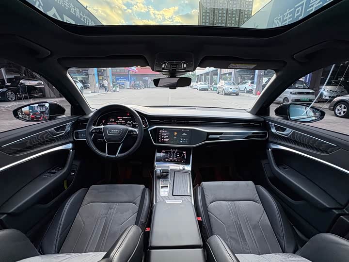 Фото 8 - Audi A6L