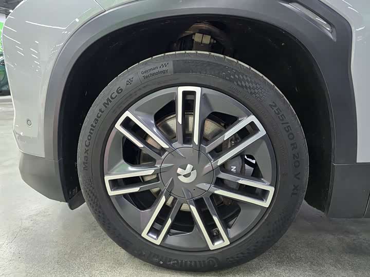 Фото 14 - Nio EC6