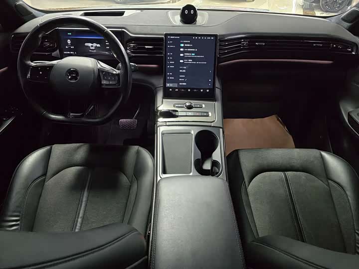 Фото 8 - Nio EC6