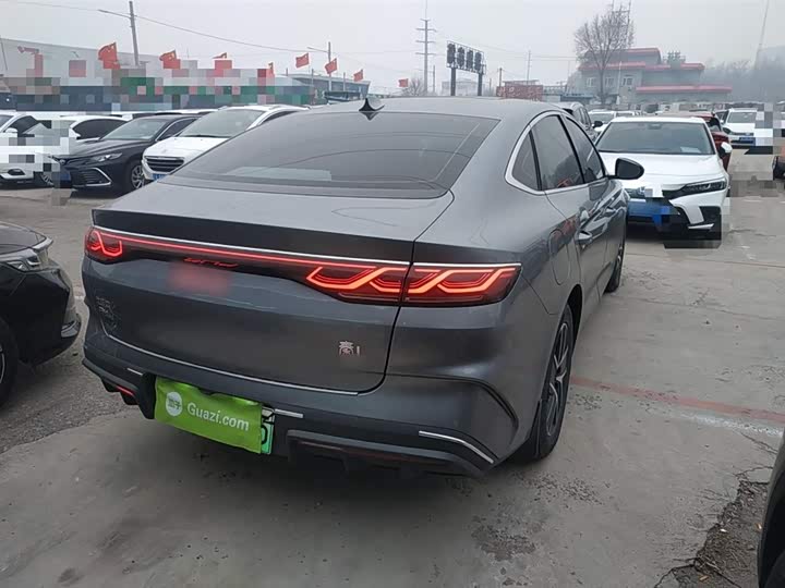 Фото 7 - BYD Qin L