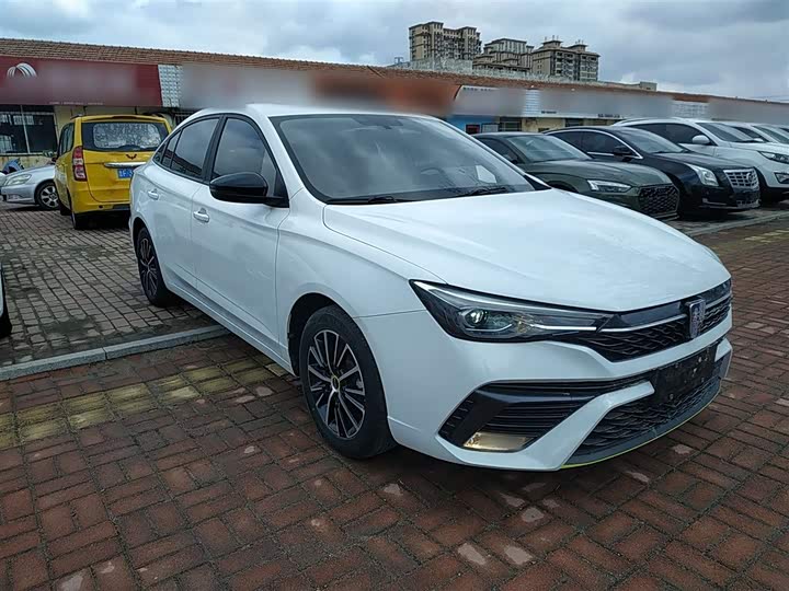 Фото 4 - Roewe i5