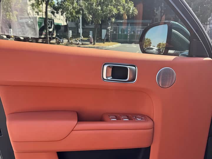 Фото 8 - LiXiang L9