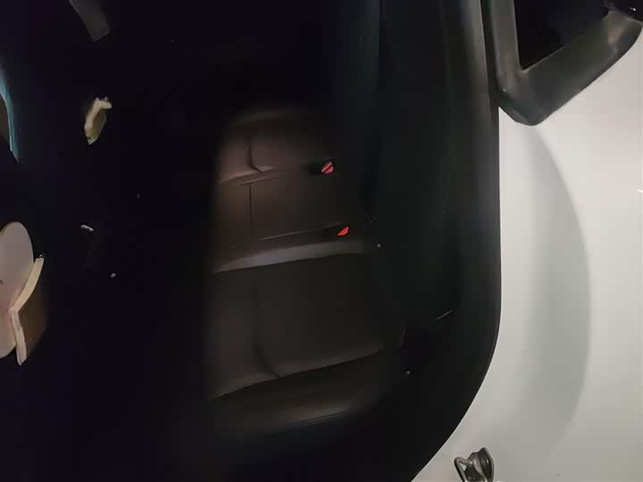 Фото 15 - Tesla Model Y