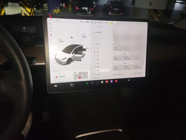 Фото 6 - Tesla Model Y