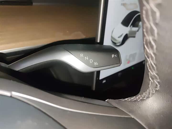 Фото 7 - Tesla Model Y