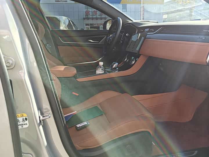 Фото 5 - Jaguar XF L