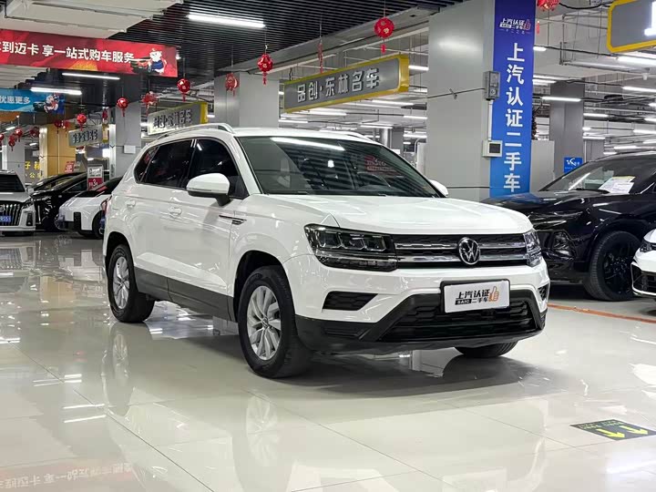 Фото 3 - Volkswagen Tharu