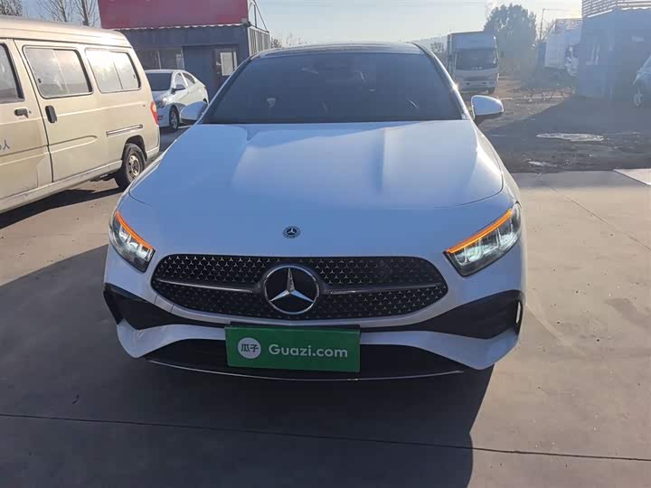 Фото 3 - Mercedes-Benz A-Class