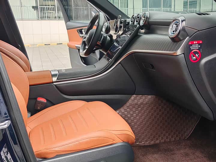 Фото 12 - Mercedes-Benz GLC-Class