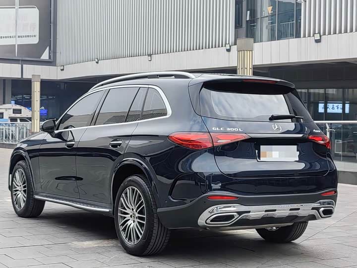 Фото 17 - Mercedes-Benz GLC-Class