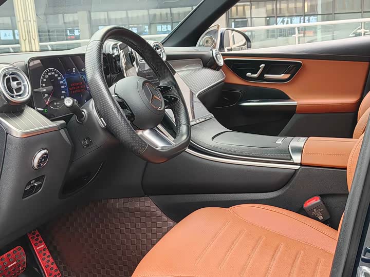 Фото 5 - Mercedes-Benz GLC-Class