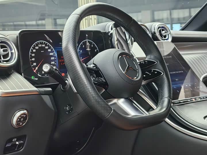 Фото 7 - Mercedes-Benz GLC-Class