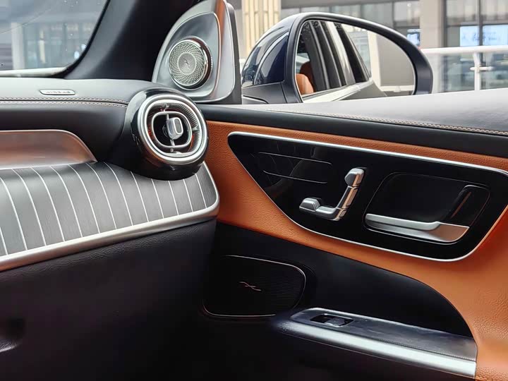 Фото 9 - Mercedes-Benz GLC-Class